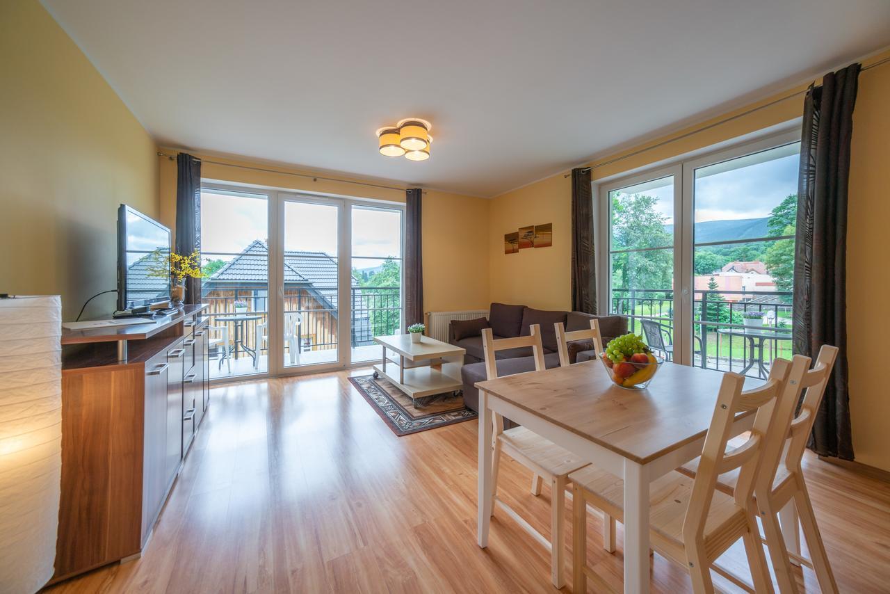 Rentplanet - Apartamenty Mickiewicza Шклярска-Поремба Экстерьер фото